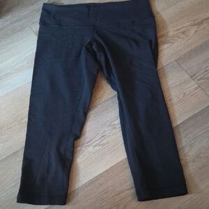 lululemon athletica Black Capris